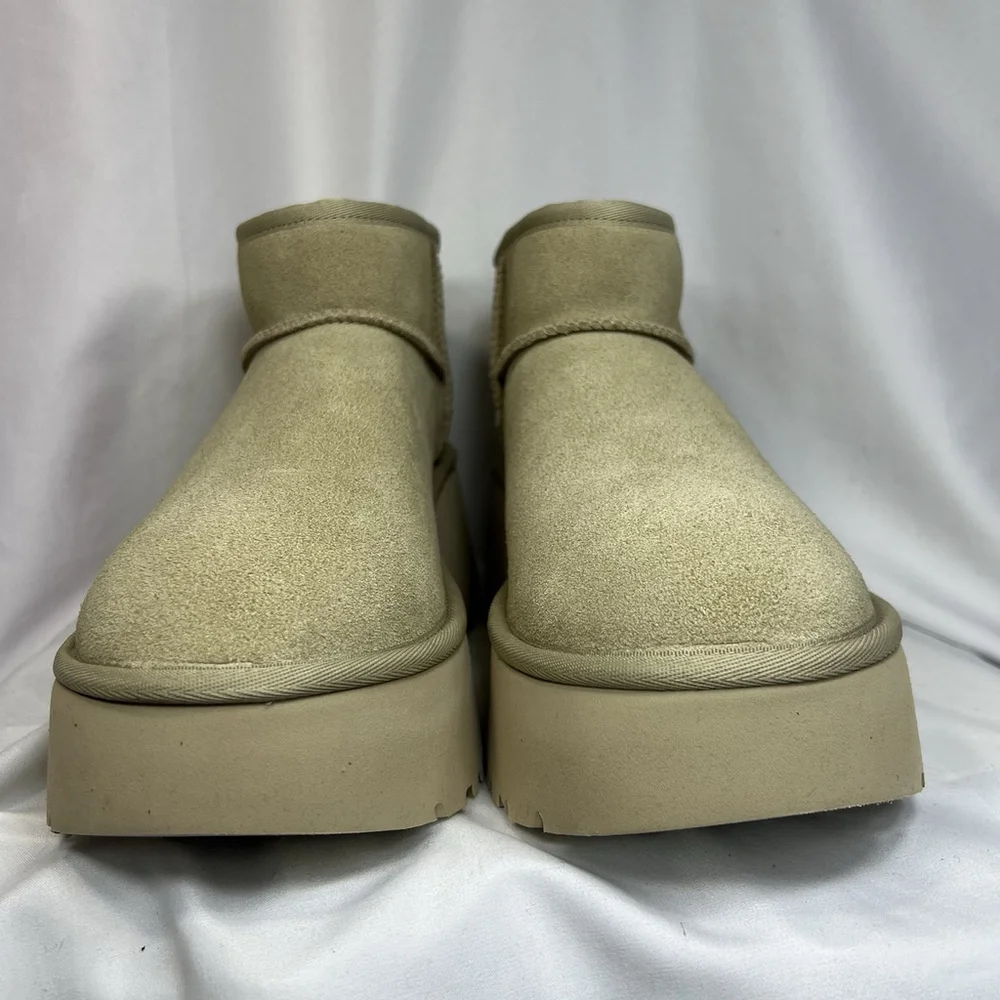 UGG this item
